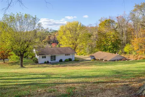 Exterior - 2903 Italy Rd, Export, PA 15632 photo 6 of 10