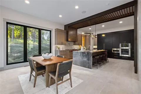 Dining - 809 Mount Pleasant Rd, Mars, PA 16046 photo 3 of 4
