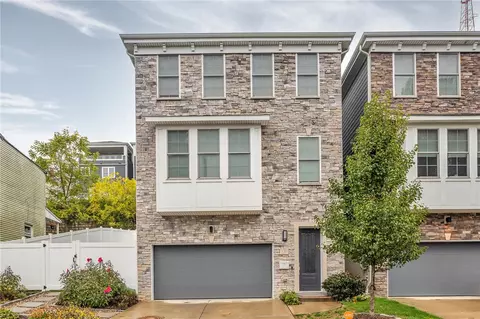 220 Seward St, Pittsburgh, PA 15211