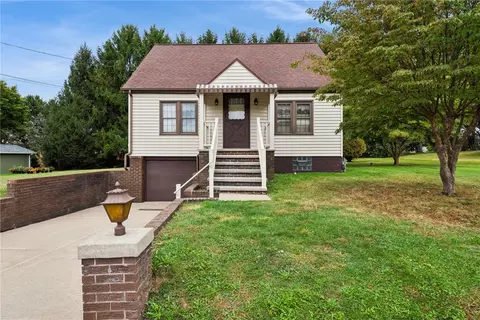 1441 Latrobe St, Latrobe, PA 15650