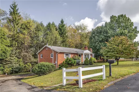 97 Emery Rd, Fredericktown, PA 15333