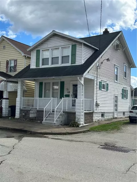 209 Gertrude St, Latrobe, PA 15650