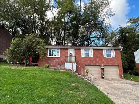 611 National Dr, Pittsburgh, PA 15235