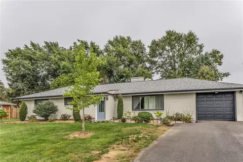 Exterior - 106 Long Dr, Irwin, PA 15642 photo 2 of 9