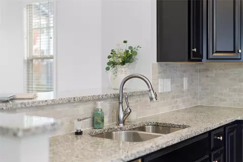Kitchen - 514 Tuscarora Rd, Mars, PA 16046 photo 6 of 6