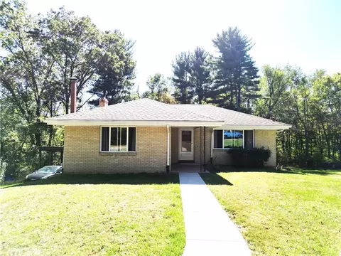 333 Rolshouse Rd, Pittsburgh, PA 15237