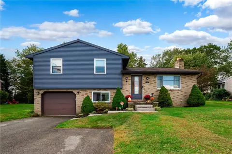 144 Hampton Ct, Butler, PA 16002