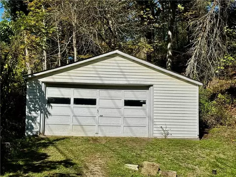 299 Stone Quarry Rd, Monaca, PA 15061 photo 24