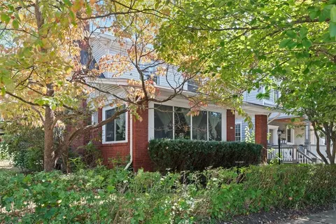210 Center Ave, Pittsburgh, PA 15215