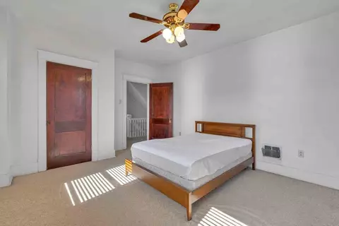 Bedroom - 938 Atlantic Ave, Monaca, PA 15061 photo 2 of 5