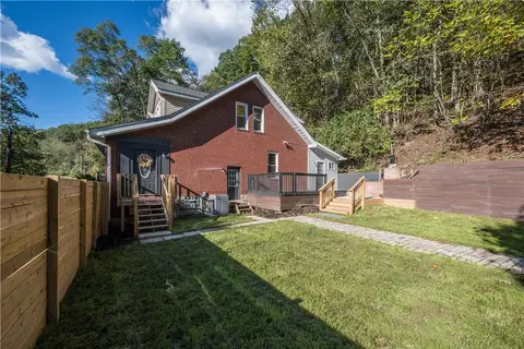 930 Stanton Ave Ext, Pittsburgh, PA 15209