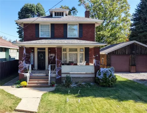 1118 Lane Ave, Natrona Heights, PA 15065