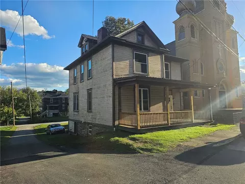 114 Main St, Brownsville, PA 15417