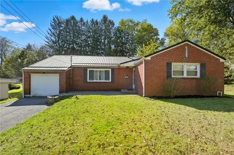 217 Meadowbrook Dr, New Wilmington, PA 16142