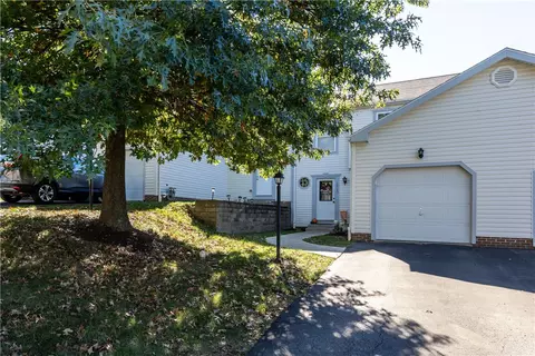 1015 Rural Ridge Dr, Cheswick, PA 15024