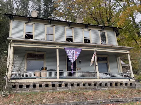 502 Hill St, Emlenton, PA 16373