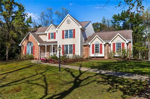 562 Callery Rd, Cranberry Township, PA 16066