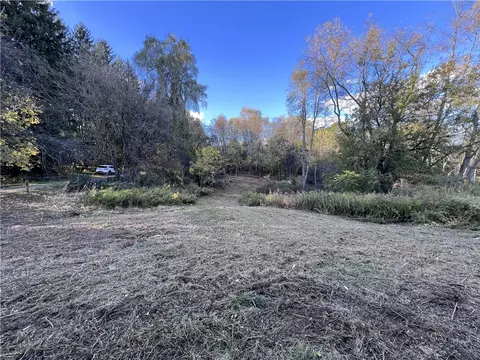 222 Myoma Rd, Mars, PA 16046