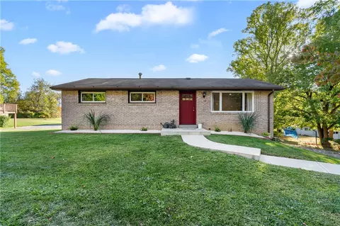 213 Greenfield Rd, Derry, PA 15627
