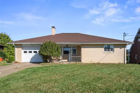 2354 Ritchie St, Aliquippa, PA 15001