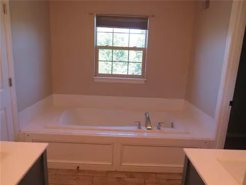 Bath - 6755 Mars Crider Rd, Seven Fields, PA 16046 photo 7 of 7