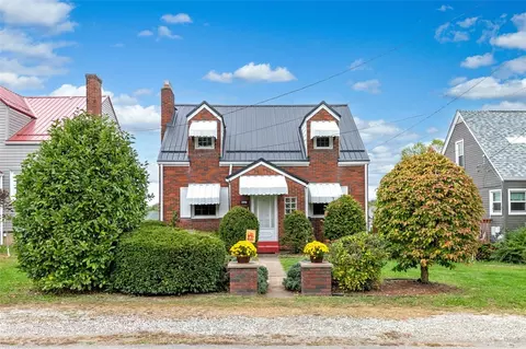 927 Fayette Ave, Belle Vernon, PA 15012