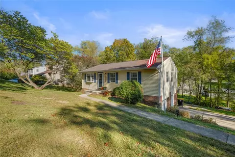 5971 Wallace Ave, Bethel Park, PA 15102
