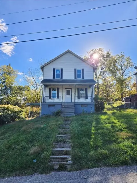 640 Redwood Dr, Mcdonald, PA 15057