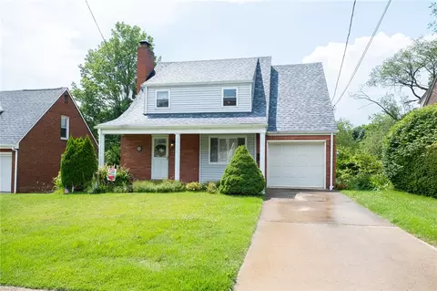 4800 W Brierly Dr, West Mifflin, PA 15122
