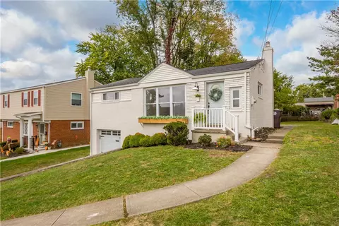 666 Elaine Dr, Pittsburgh, PA 15236