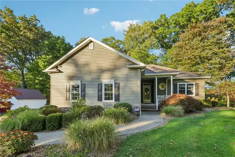 1125 Old Princeton Rd, New Castle, PA 16101