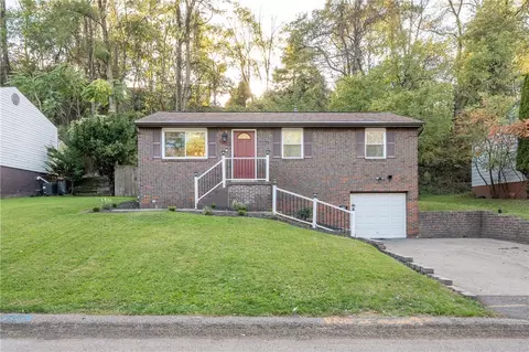 619 National Dr, Pittsburgh, PA 15235
