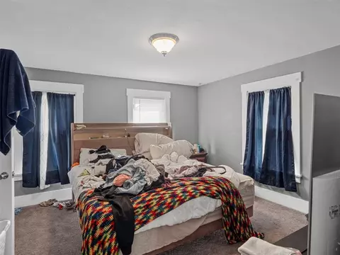 Bedroom - 1108 Walnut St, Monaca, PA 15061 photo 4 of 5