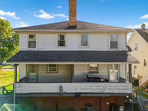 Exterior - 1108 Walnut St, Monaca, PA 15061 photo 5 of 6