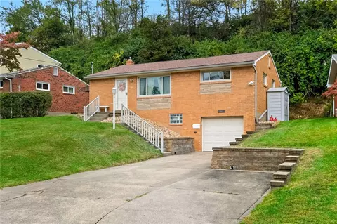 181 Macek Dr, Pittsburgh, PA 15227