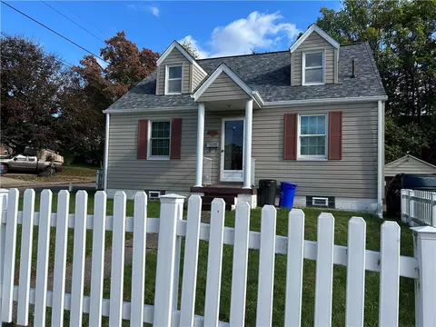 148 Liberty Ave, New Kensington, PA 15068