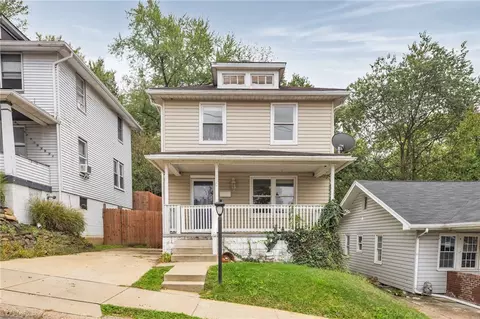 530 Holmes Ave, Baden, PA 15005
