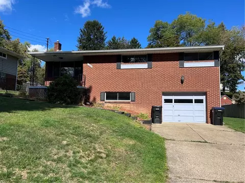 423 Sharon, Coraopolis, PA 15108
