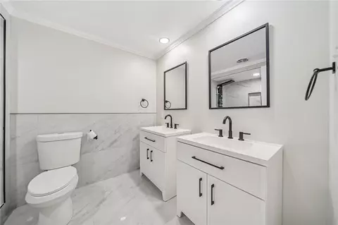 Bath - 185 Kistler Dr, Export, PA 15632 photo 1 of 3