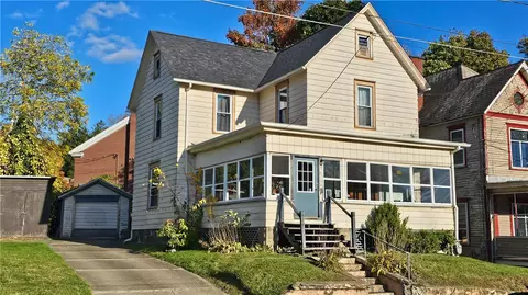 731 Baldwin St, Meadville, PA 16335