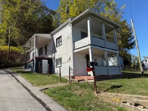 1101 12 Oakland Ave, Charleroi, PA 15022