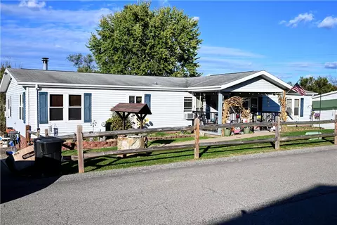 1258 Madison, Elizabeth, PA 15037
