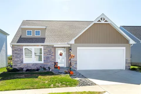 1024 Colonial Dr, Uniontown, PA 15401