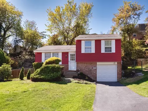 3812 Louisa St, Pittsburgh, PA 15227