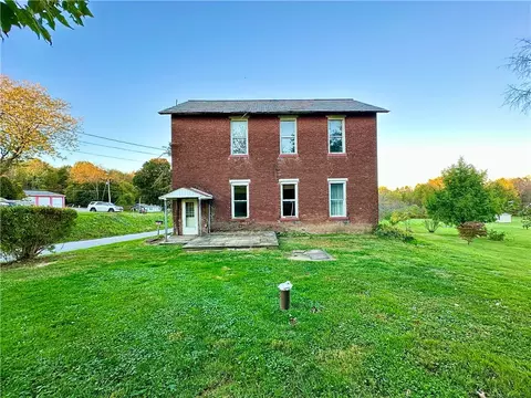 118 Firehall Rd, New Castle, PA 16101
