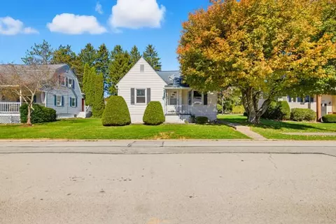 344 W Garrett St, Somerset, PA 15501