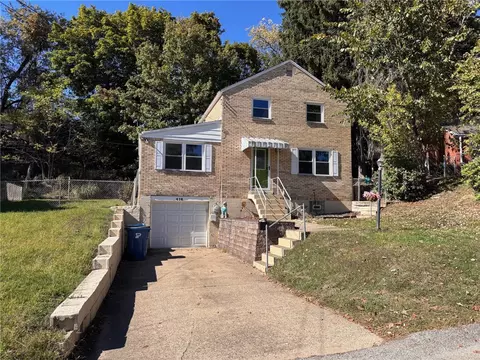 418 Pennwood Dr, Pittsburgh, PA 15235