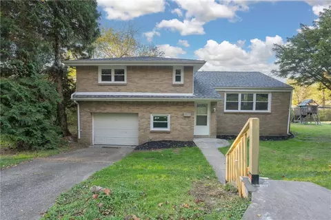 3201 Michael St, West Mifflin, PA 15122
