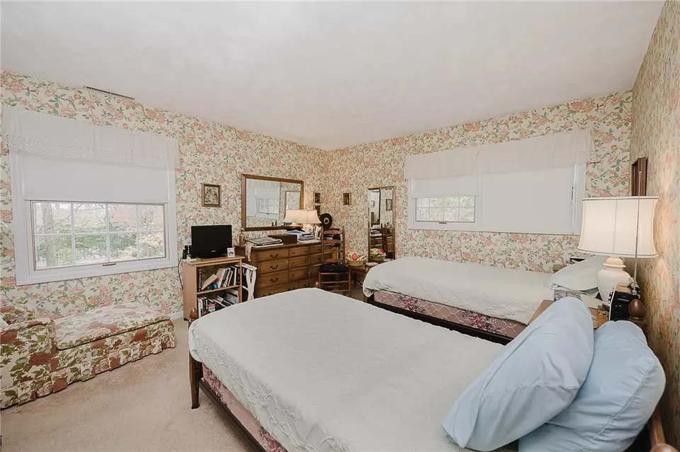 Bedroom - 119 Hermitage Cir, Ligonier, PA 15658 photo 4 of 4