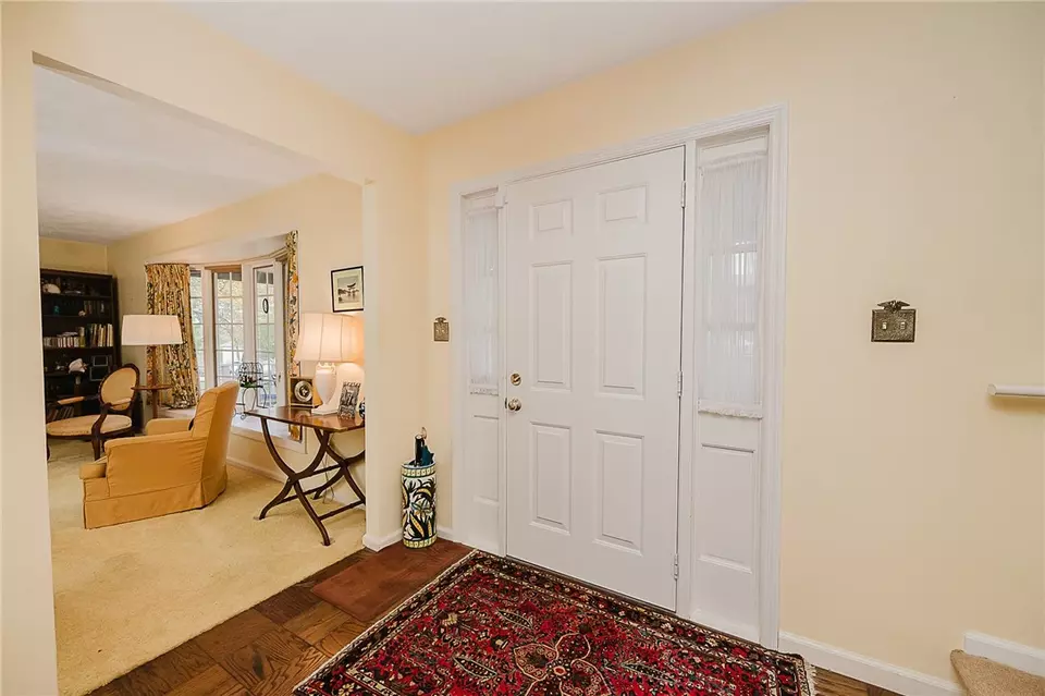 Entry Way - 119 Hermitage Cir, Ligonier, PA 15658 photo 2 of 3
